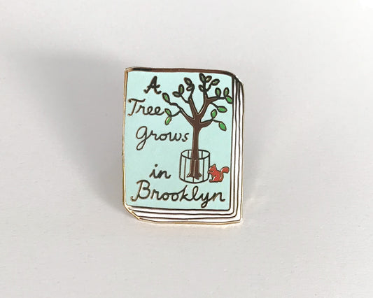 Book Pin: A Tree Grows in Brooklyn